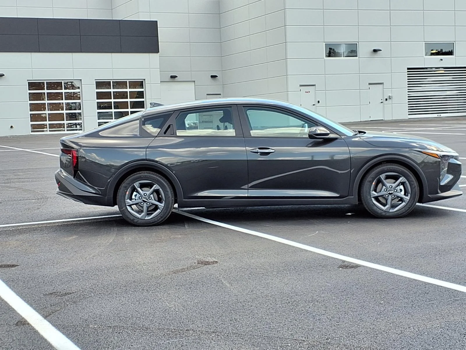 New 2026 Interstellar Gray Kia LXS image 19