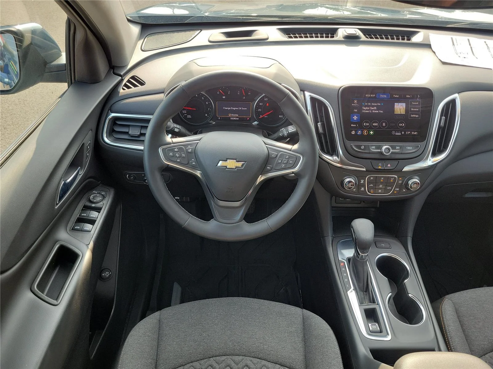 Used 2024 Lakeshore Blue Metallic Chevrolet LT image 10