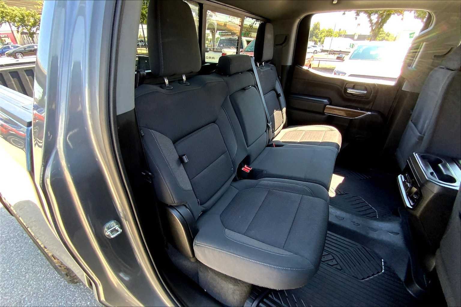 Used 2020 Satin Steel Metallic Chevrolet RST image 20