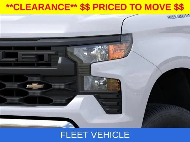 New 2026 Summit White Chevrolet WT image 11