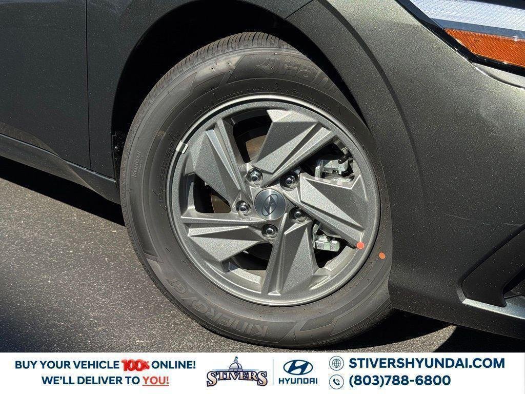 New 2026 Gray Hyundai SE image 6