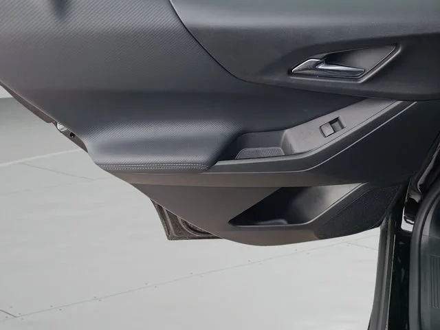 New 2027 Mosaic Black Metallic Chevrolet LT image 16