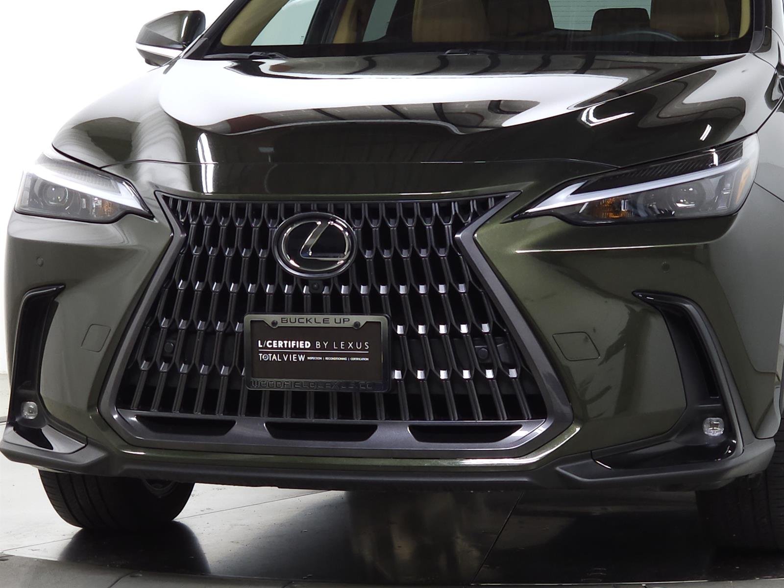 Certified Used 2023 Green Lexus Luxury image 3