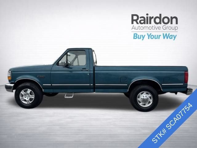 Used 1995 Green Ford XL image 4