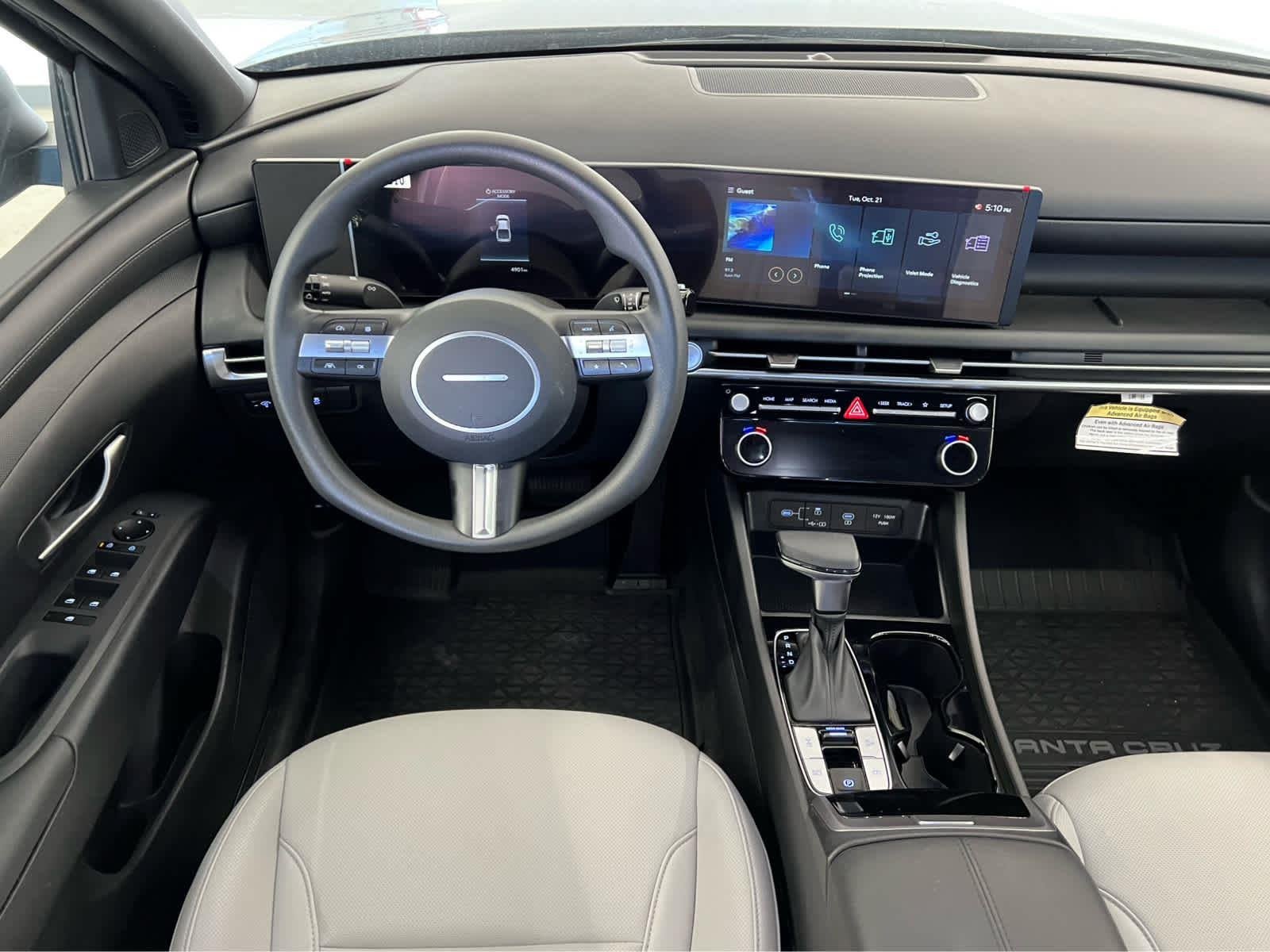 Used 2025 Hampton Gray Hyundai SEL image 31