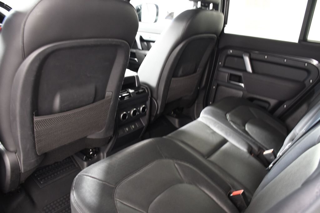 Used 2023 Carpathian Gray Premium Metallic Land Rover X-Dynamic SE image 27
