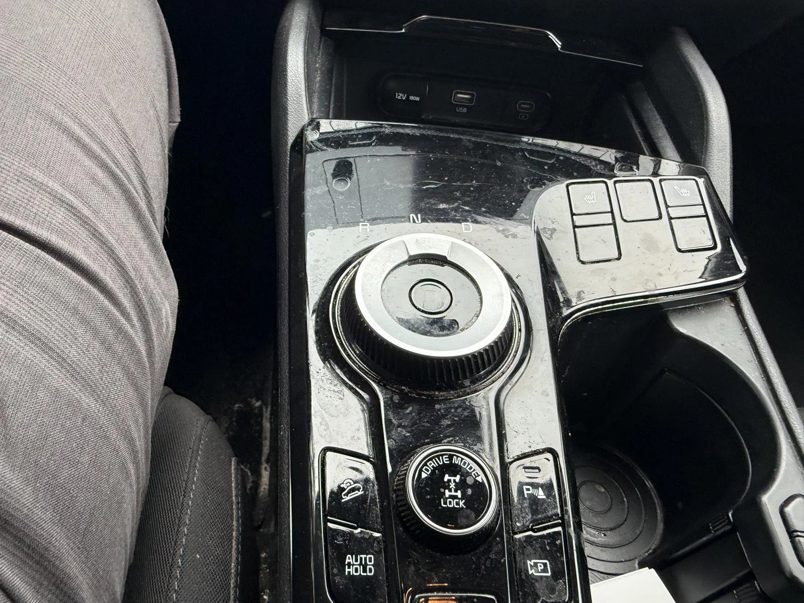 Used 2023 Fusion Black Kia LX image 12