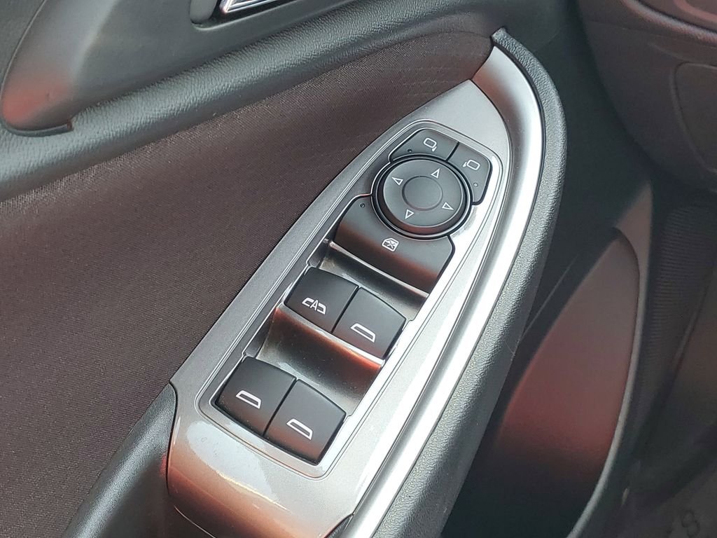 Used 2022 Mineral Gray Metallic Chevrolet LT image 15