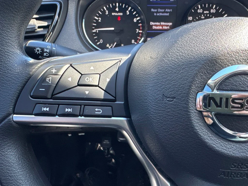Used 2021 Gray Nissan S image 25