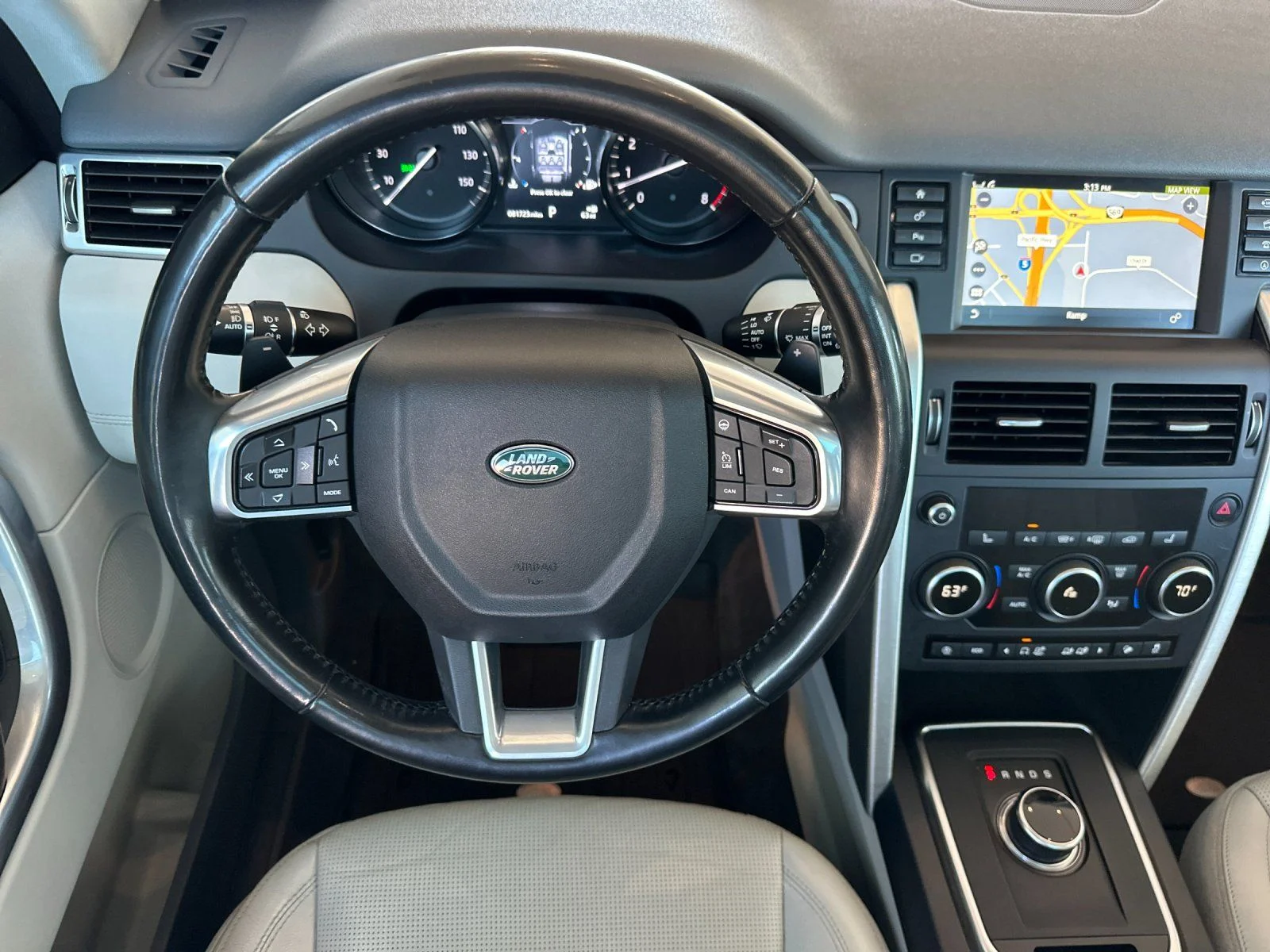 Used 2018  Land Rover HSE image 15