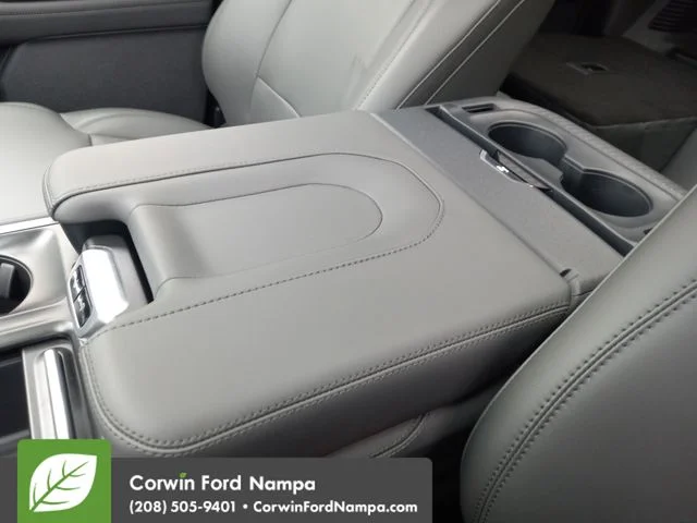 New 2026 Agate Black Metallic Ford MAX Active image 18