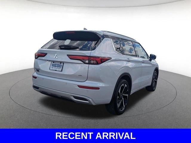 Used 2024  Mitsubishi SEL image 10
