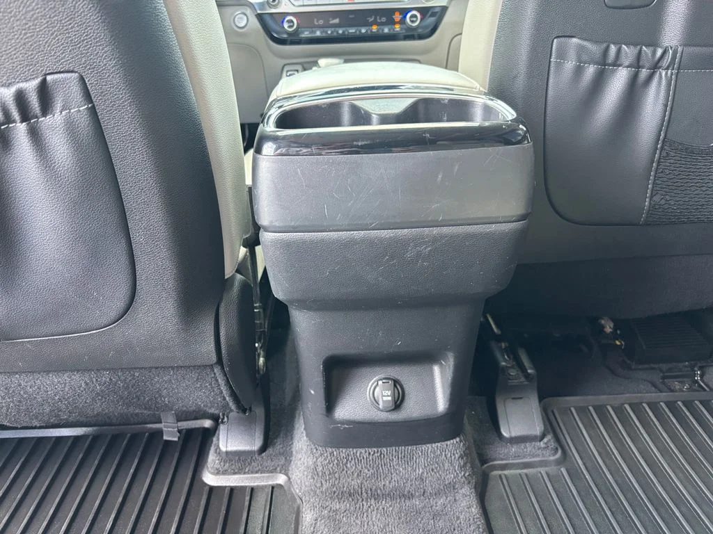 Used 2022 Purple Kia SX image 43