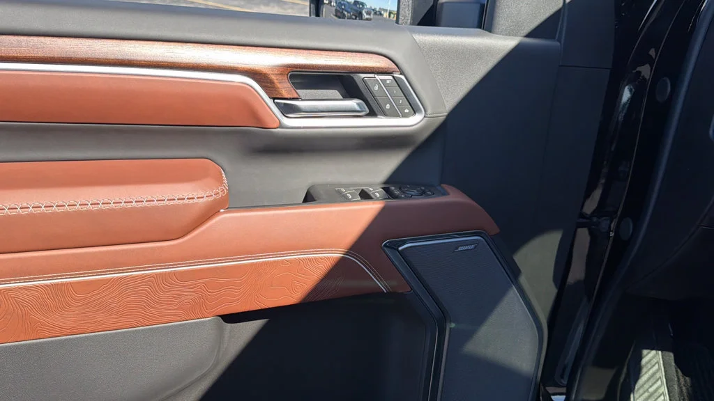 2026 GMC Sierra 2500HD Denali Ultimate - Photo 10