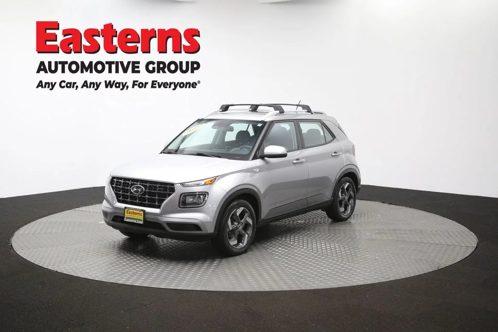 Used 2023 Silver Hyundai SEL image 58