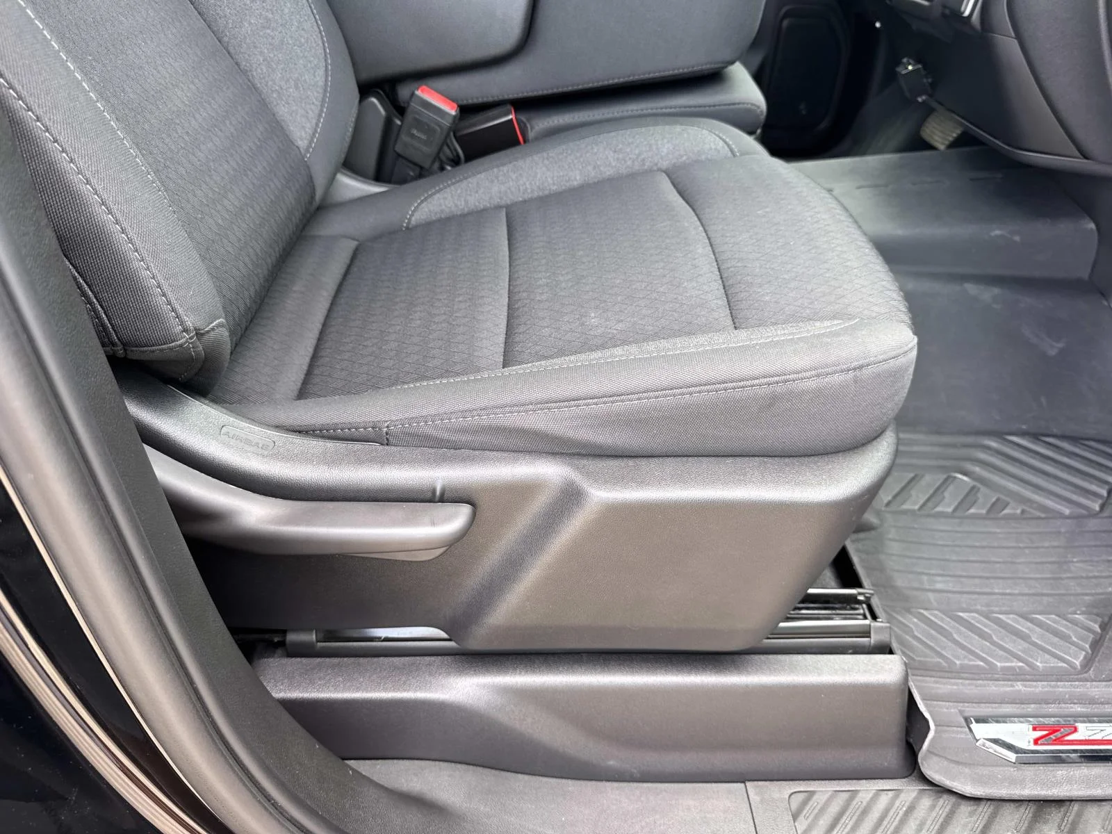 Used 2023 BLACK Chevrolet Custom Trail Boss image 11