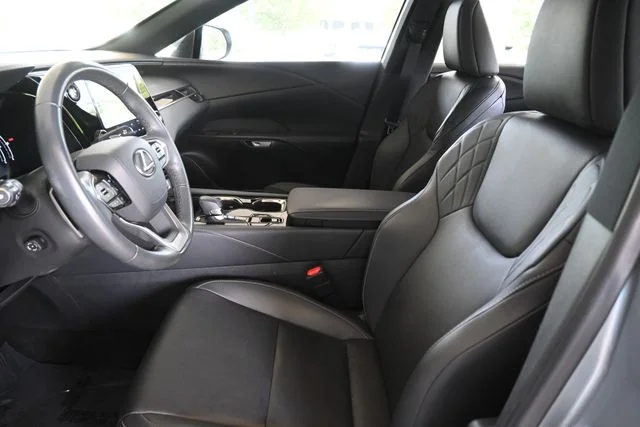 Certified Used 2023 IRIDIUM Lexus 350 image 17