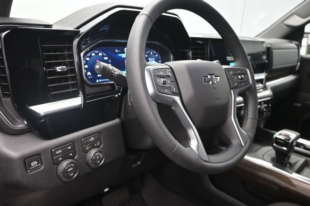 2026 Chevrolet Silverado 1500 RST - Photo 12