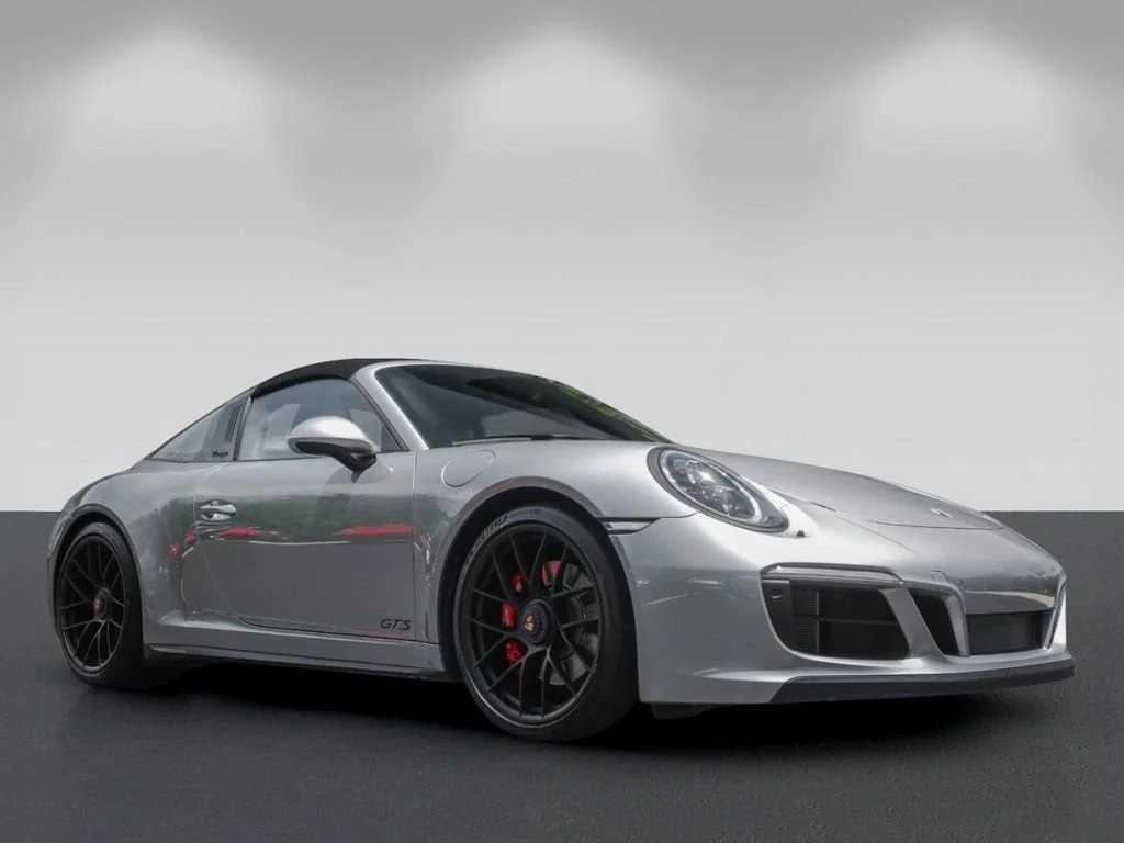 2018 Porsche 911 GTS - Photo 9