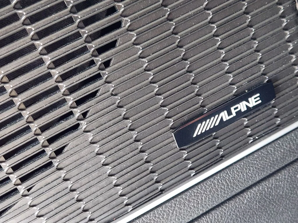 Used 2022 Black Jeep Trailhawk image 26