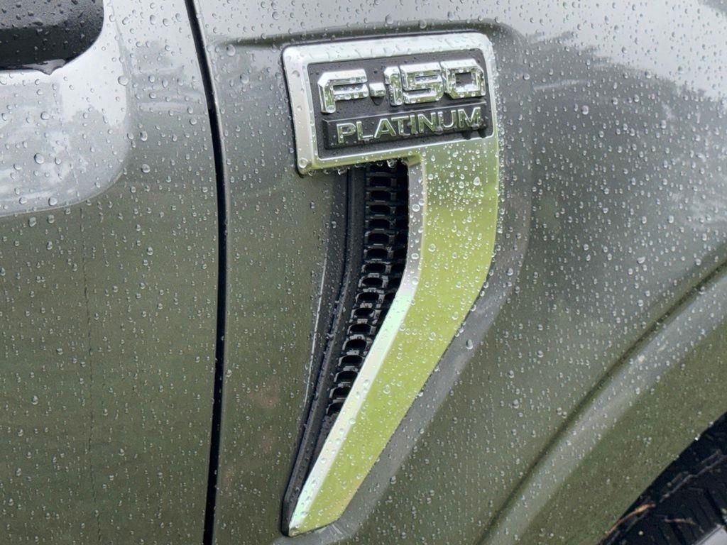 New 2026 Carbonized Gray Metallic Ford Platinum® image 54