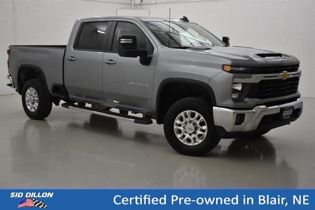 Used 2024 Sterling Gray Metallic Chevrolet LT image 11