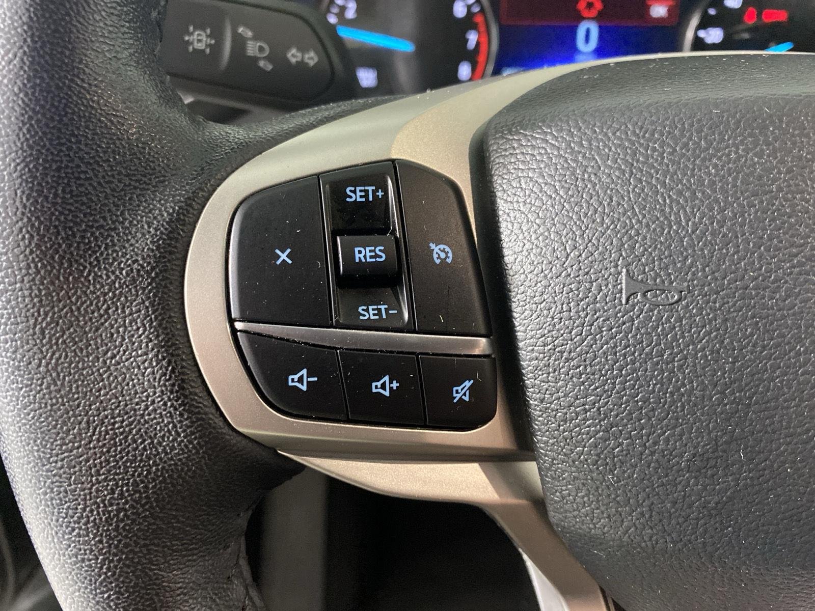 Used 2023 Forged Green Ford XLT image 18