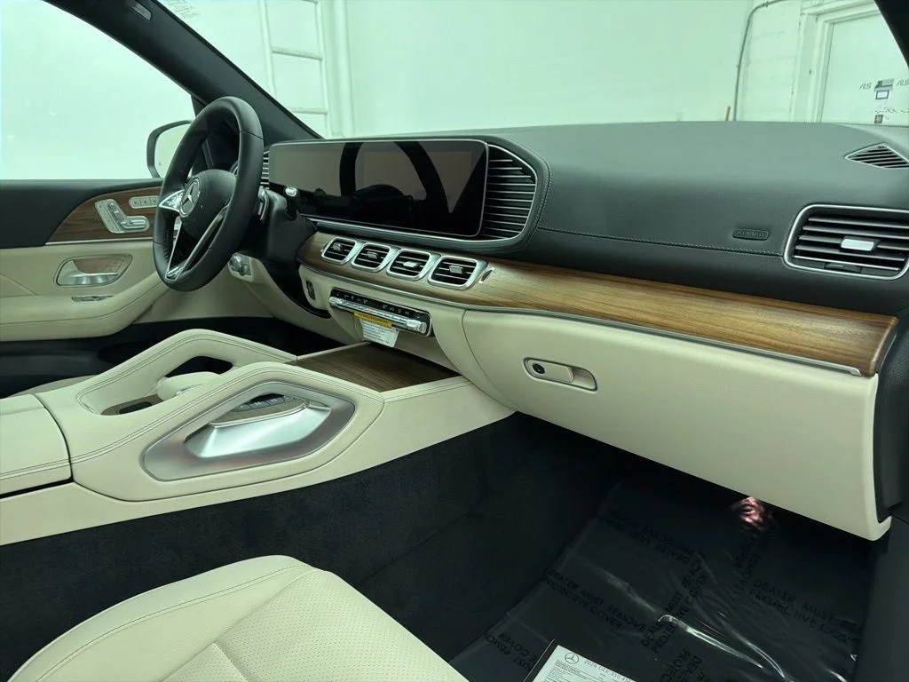 Used 2026 White Mercedes-Benz GLE 350 image 27