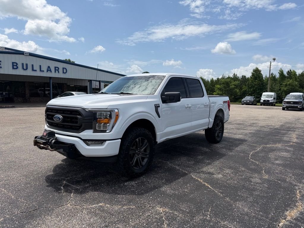 Used 2022 White Ford XLT image 23