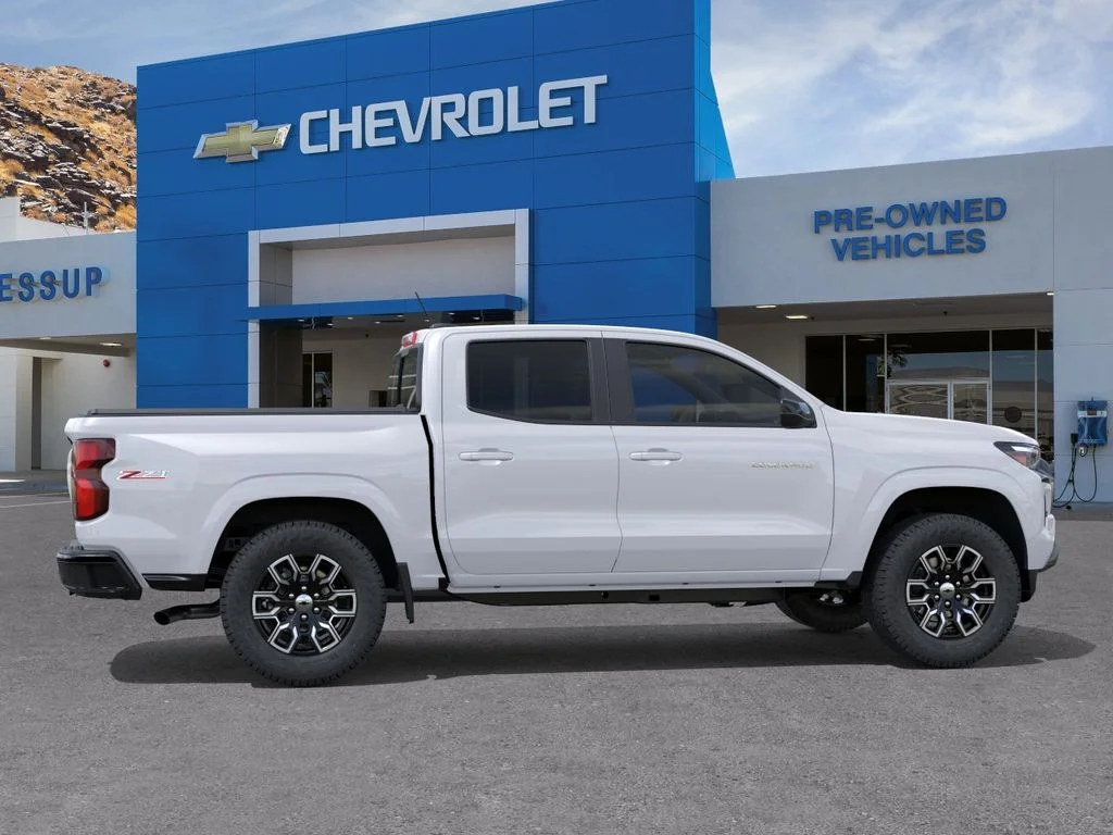 New 2026 Summit White Chevrolet 4WD Z71 image 5