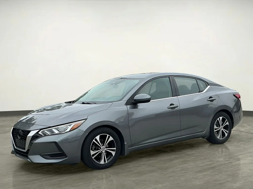 Used 2022 Gray Nissan SV image 2