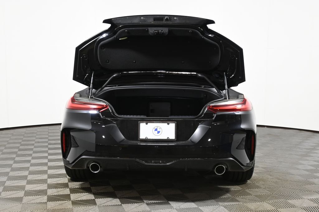 New 2026 Black Sapphire Metallic BMW sDrive30i image 41