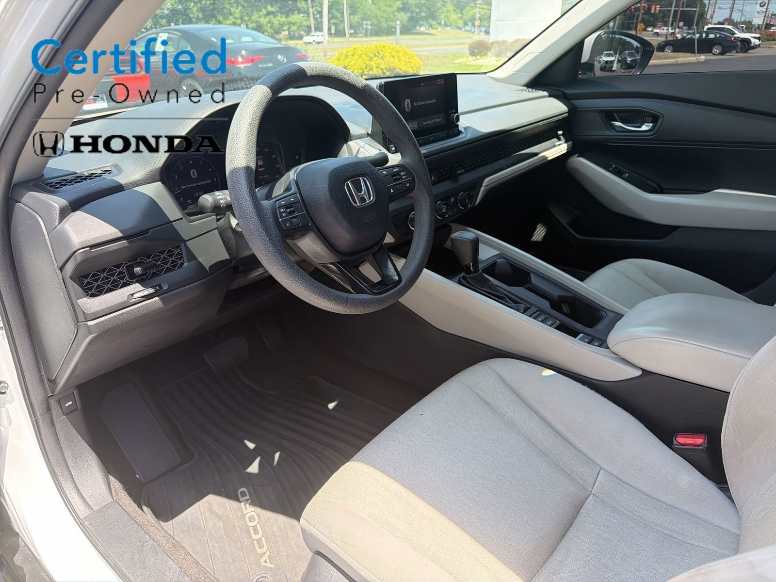 Certified Used 2024 Platinum White Pearl Honda LX image 43