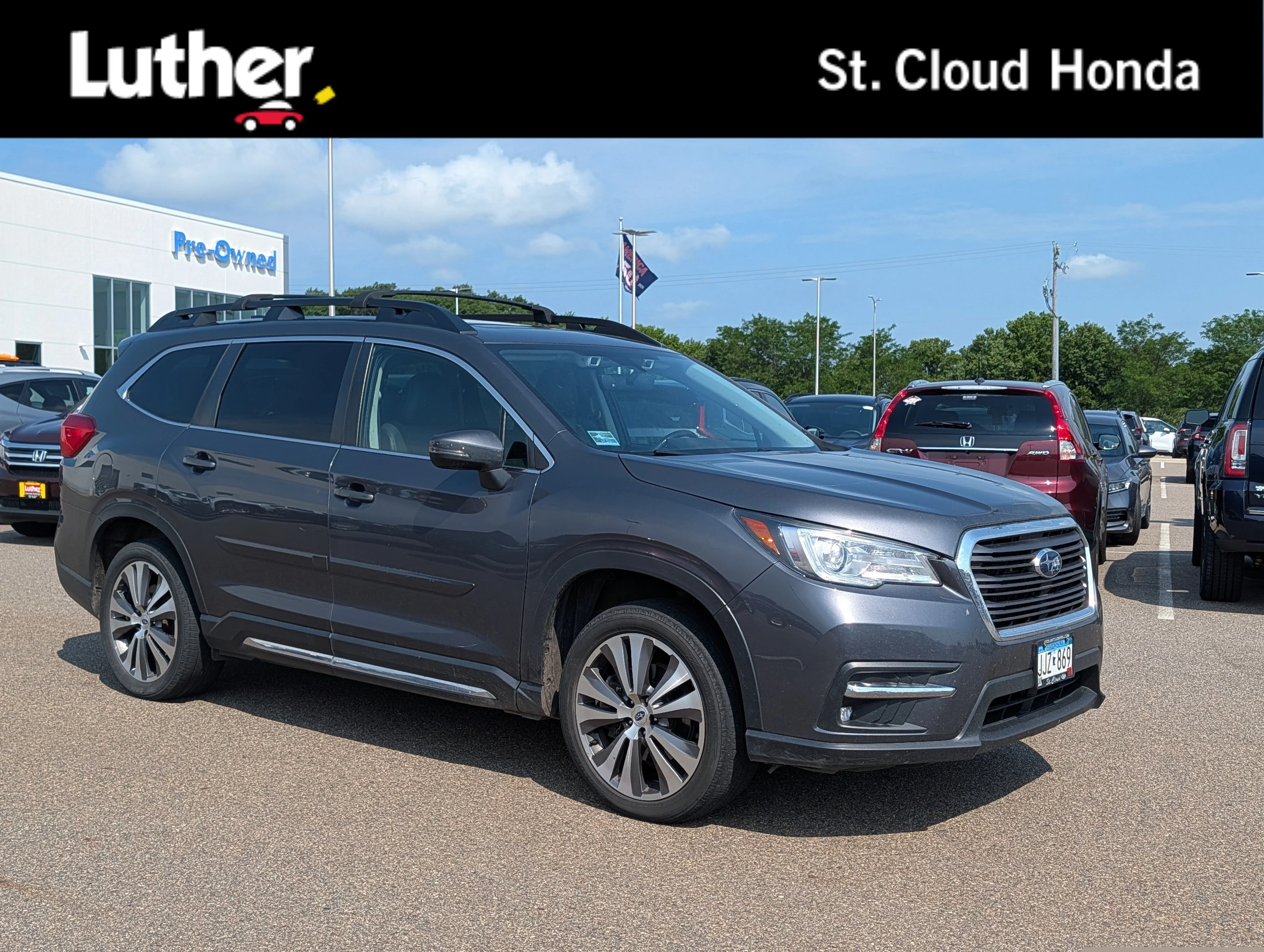 2022 Subaru Ascent Limited 7 Passenger's photo