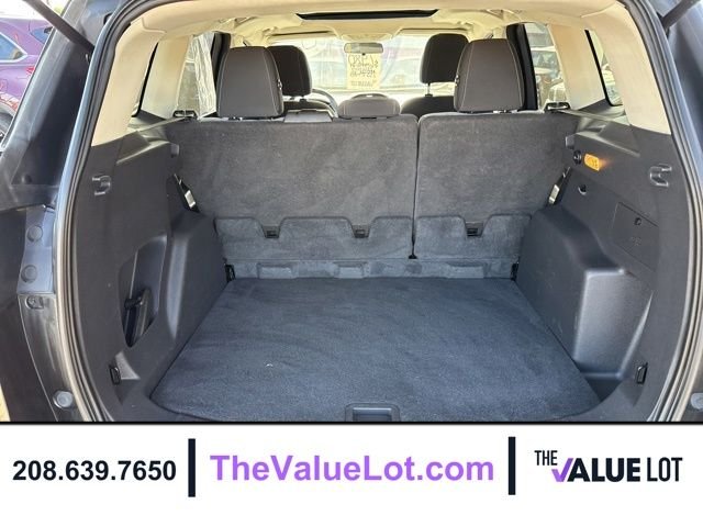 Used 2015 Black Ford SE image 17