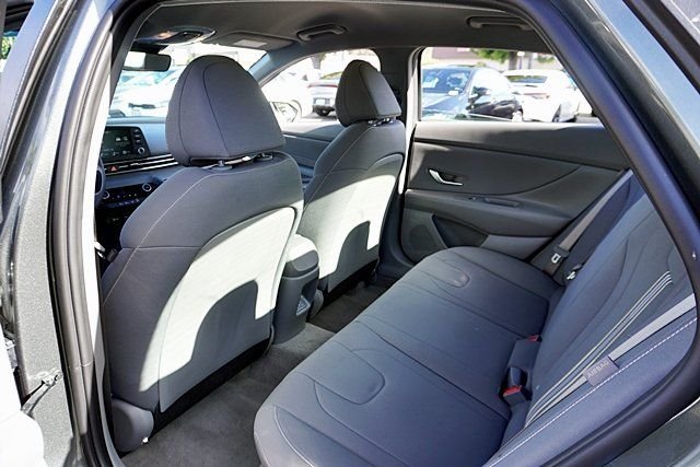 Used 2026 Gray Hyundai SEL Sport image 15