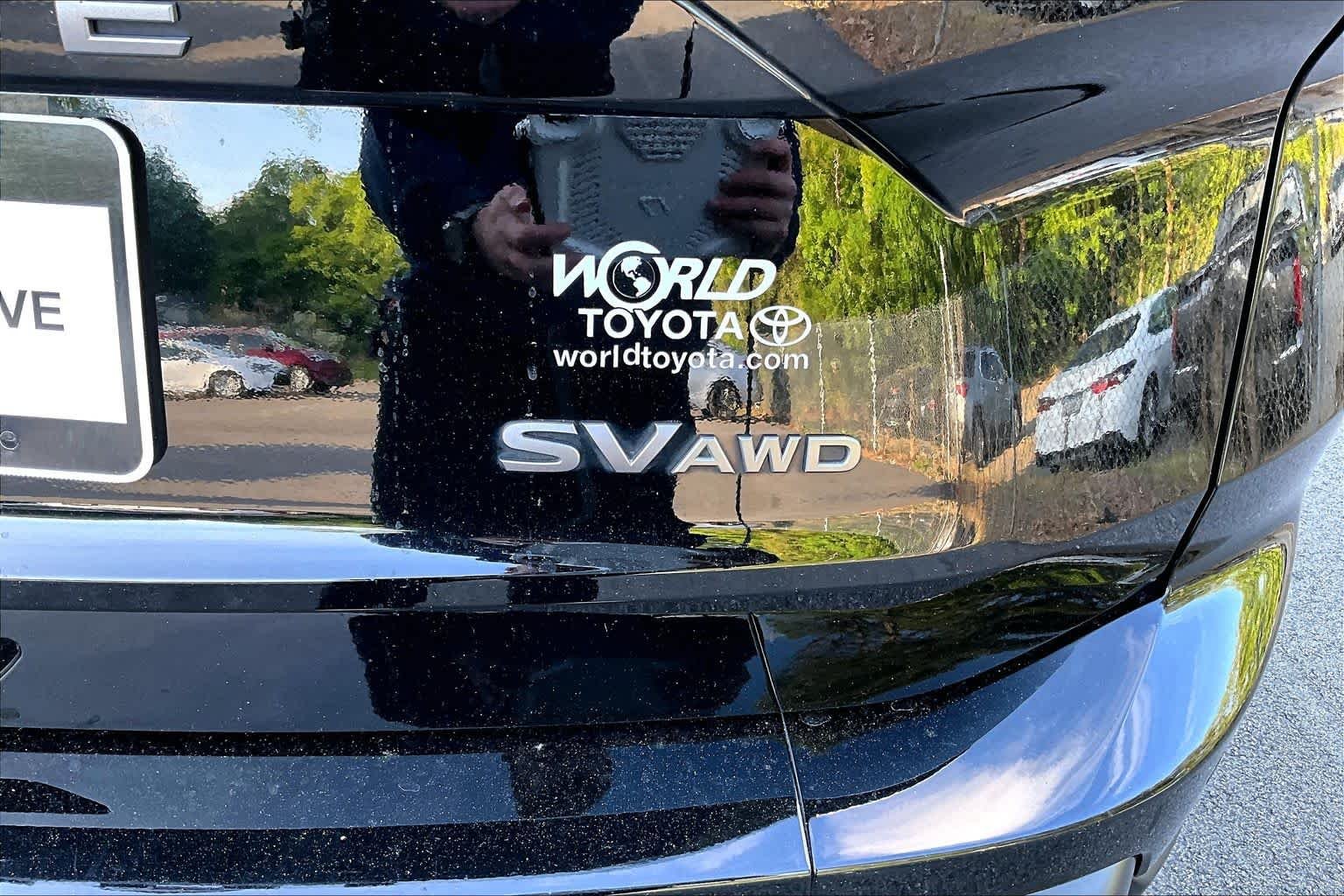 Used 2024 Super Black Nissan SV image 10