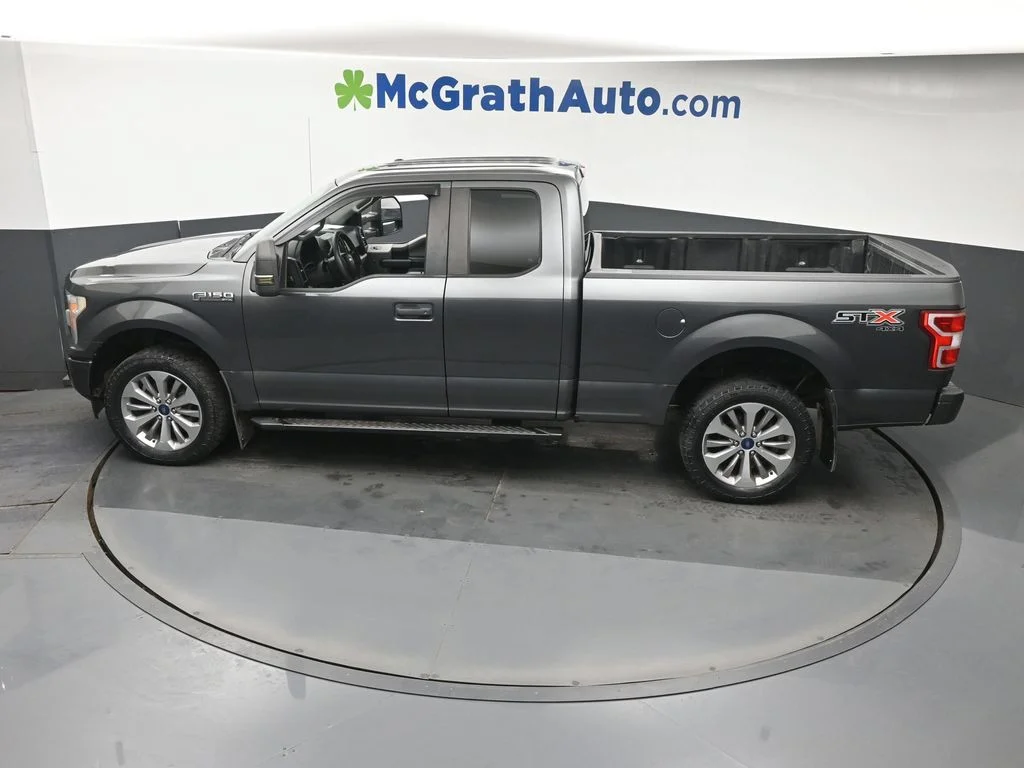 Used 2018 Gray Ford XL image 24