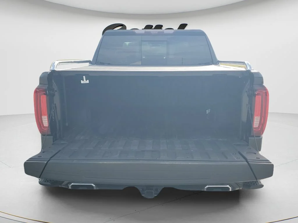 Used 2024 Onyx Black GMC Denali Ultimate image 9