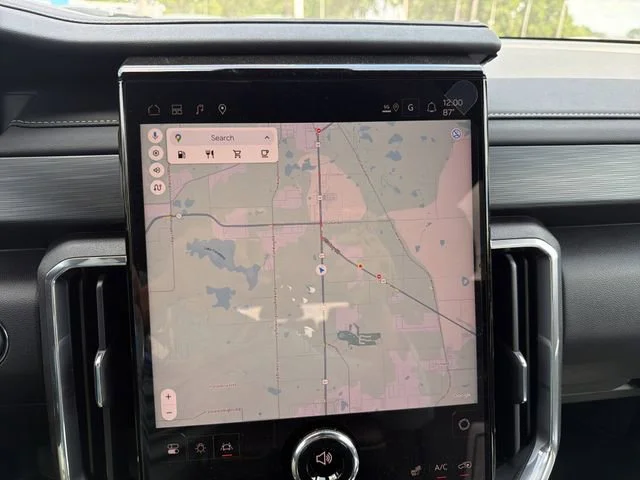 New 2026 Summit White GMC Elevation image 26