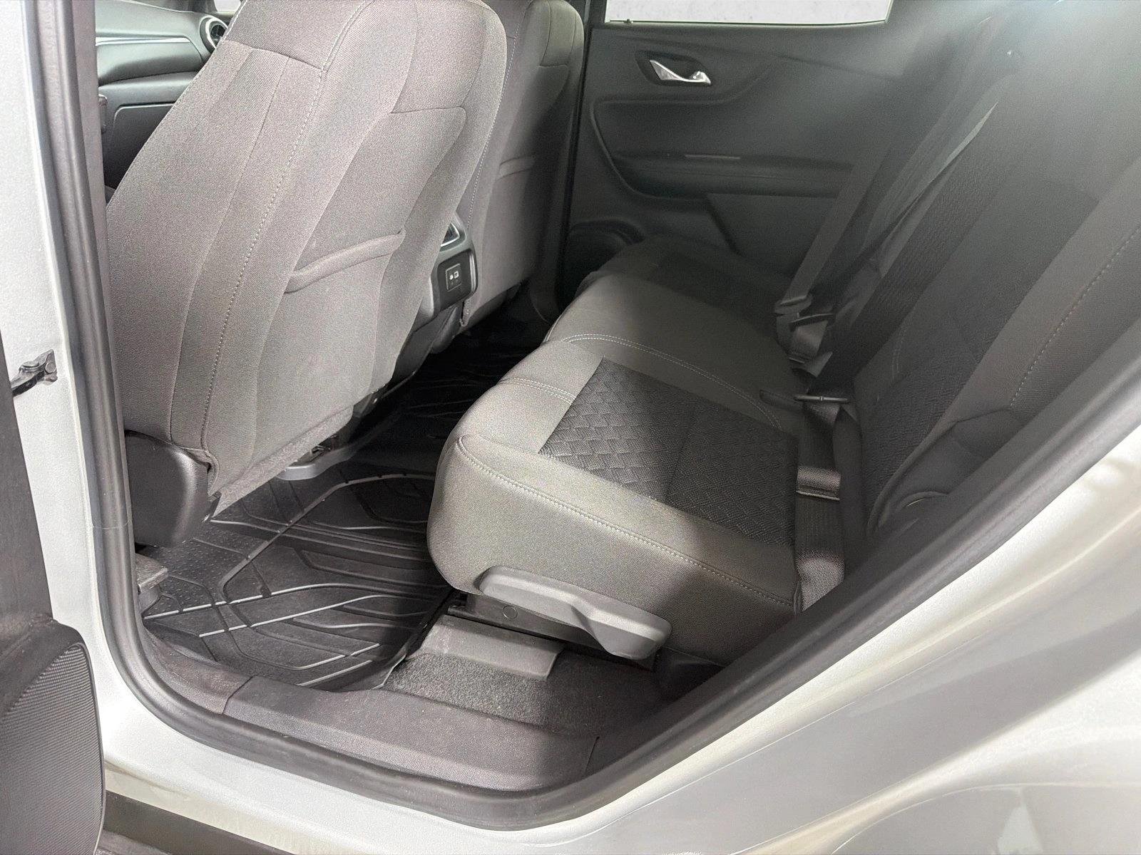 Used 2021 Silver Ice Metallic Chevrolet LT image 21
