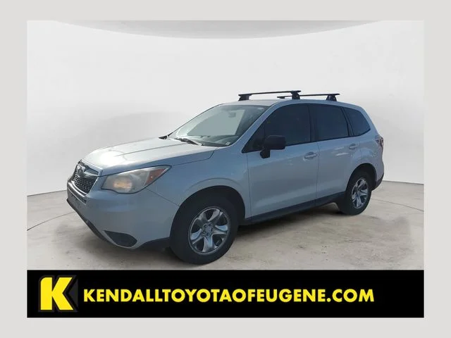 Used 2014 White Subaru 2.5i image 1
