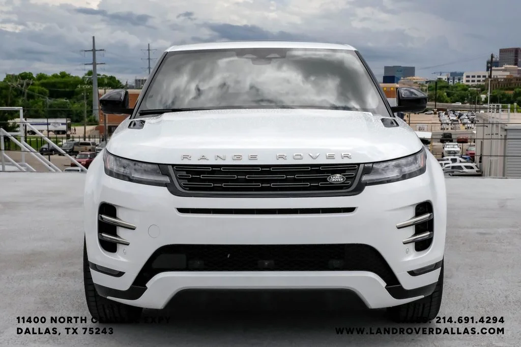 New 2026 Ostuni Pearl Wht Prem Met Land Rover Hoxton Edition image 3