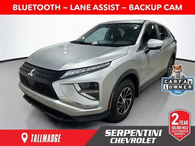 2022 Mitsubishi Eclipse Cross ES S-AWC's photo