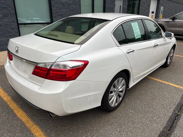 Used 2014 White Honda EX-L image 5