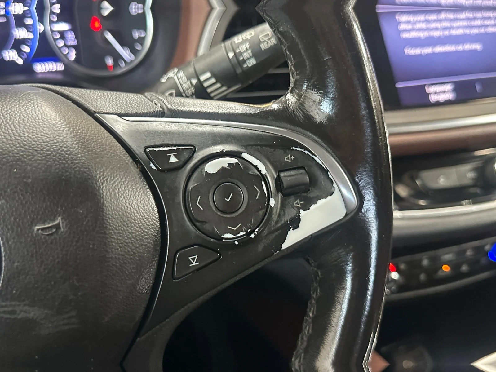 Used 2020 Dark Slate Metallic Buick Avenir image 27