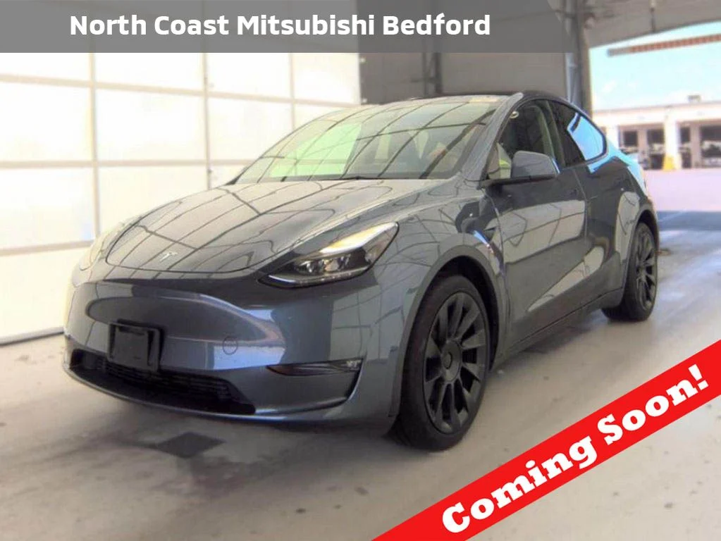 Used 2023 Silver Tesla Long Range image 1