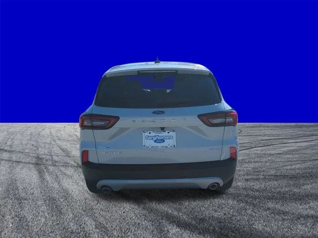 New 2026 Space Silver Metallic Ford Active® image 5