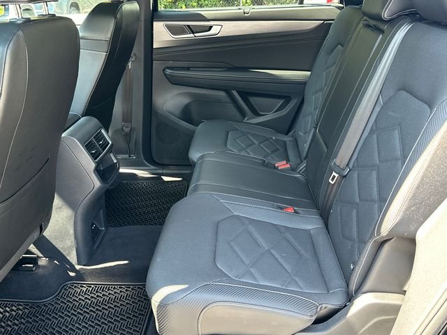 Certified Used 2024 Black Volkswagen 2.0T SE w/Technology image 21