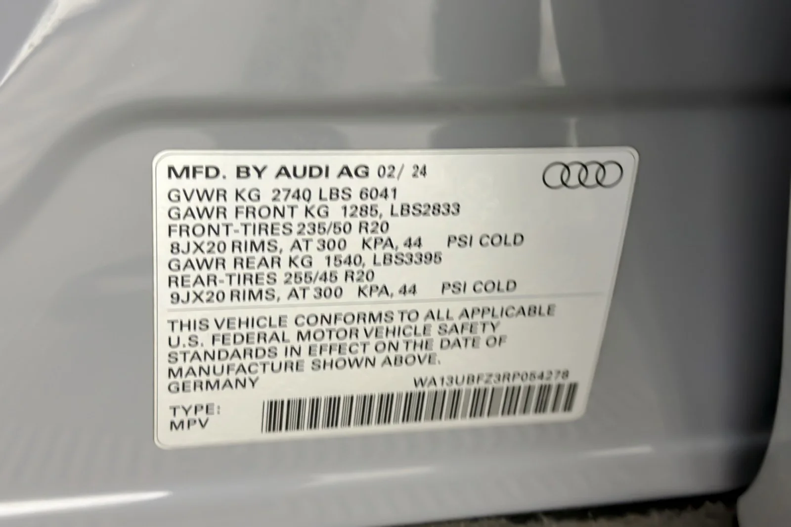Used 2024 Pebble Gray Audi Premium Plus 55 quattro image 27